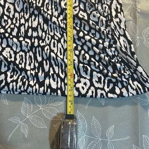 Chaus New York Blouse. - Picture 11 of 15